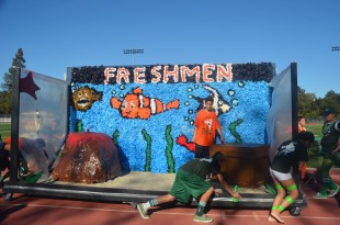 The freshman present their very first Spirit Float. [Photo: Cathy Rong]
