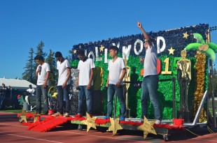 Sophomores prepare to present their spirit dance, themed "Red Carpet." [Photo: Cathy Rong]