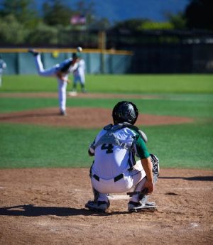 Baseball beats Los Altos in SCVAL playoffs