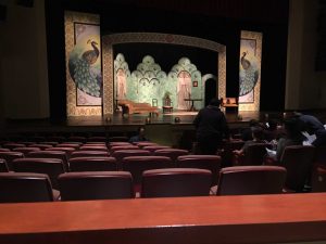 Review: 'The Importance of Being Earnest' brings Victorian era to life