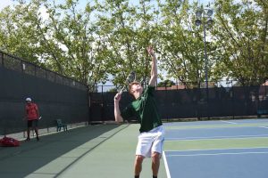 Boys' tennis remains optimistic after a tough loss at Fresno tournament