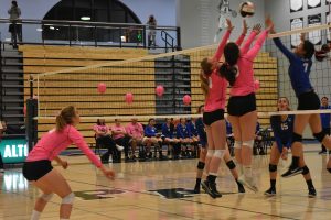 Recap: Vikings take Dig Pink match in four sets