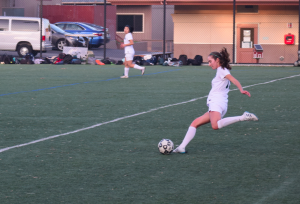 Girls' soccer prepares for strong Los Gatos defense