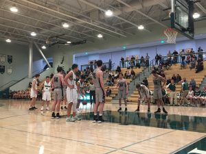 Boys' basketball comfortably defeats De La Salle