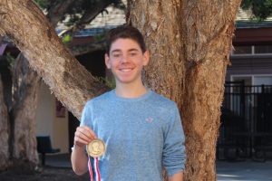 Sophomore varsity debater wins congressional debate event