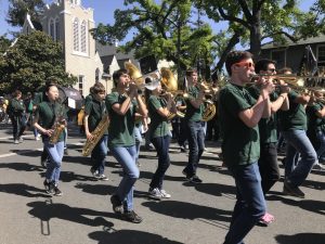 Slideshow: May Fete Parade celebrates Palo Alto's 125th Anniversary