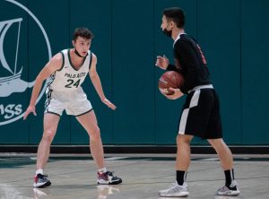 Gunn narrowly defeats boys' basketball in huge upset