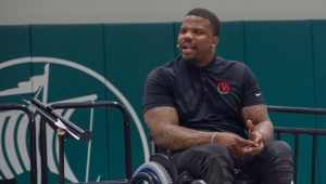 Motivational speaker delivers powerful message in school-wide event