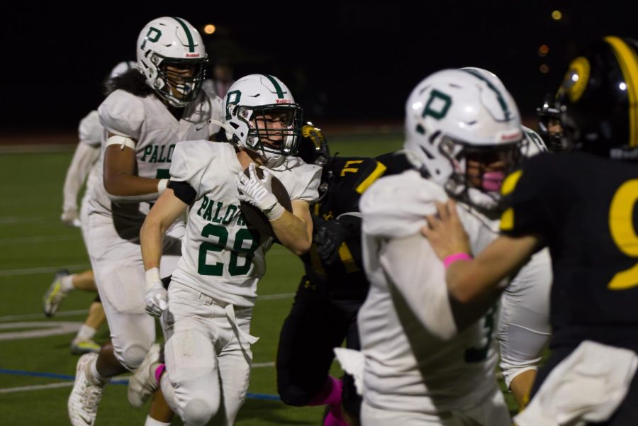 In defeating Spartans, Vikings narrowly avoid playoff elimination