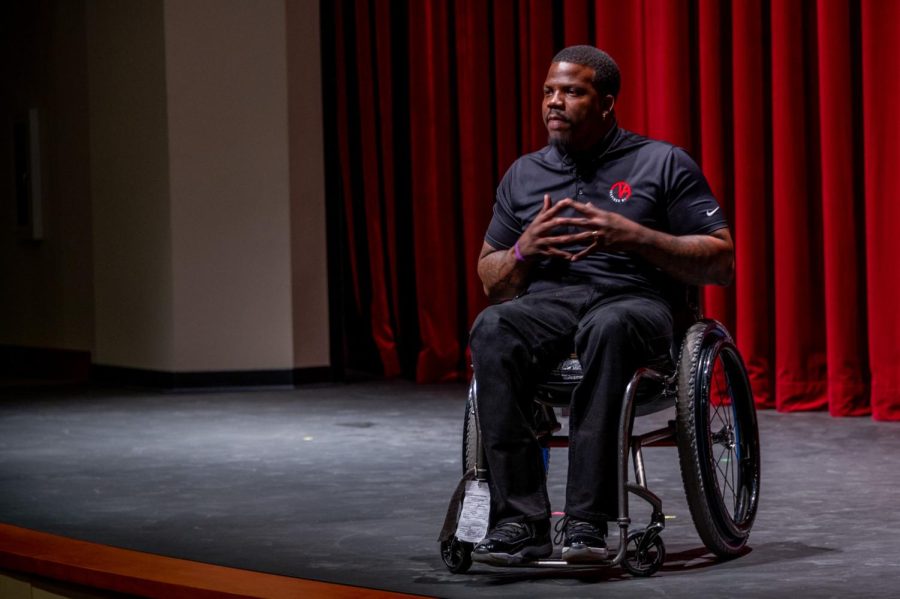 Inspirational speaker returns with passionate message to senior class