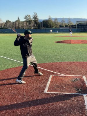 Season Preview: Varsity baseball adjusts to younger roster