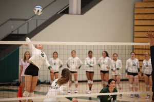 Girls' volleyball nets reverse sweep against Mercy