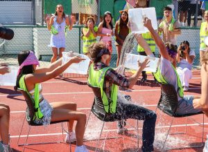 Seniors dominate second lunch rally with water buckets, donuts