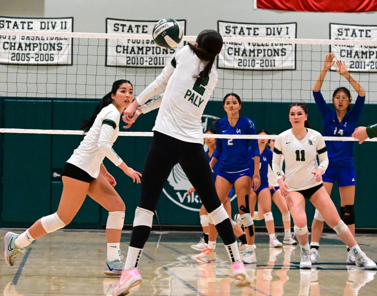 Viking sophomore and outside hitter Maura Hambly returns the ball during the second set of the Vikings' 3-1 victory over the Los Altos Eagles. According to Eagles senior setter Sophia Costa, the Eagles focused on never giving up. "Our mindset was probably just to get as many points as possible, and play our hardest no matter how big the point different is," Costa said. 