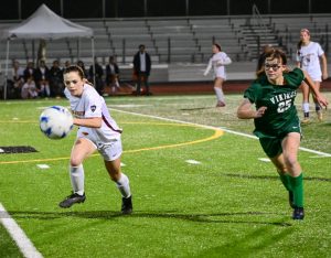 Girl's soccer ties Bears