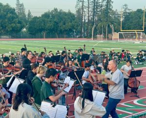 Alumni band and orchestra members returned for Willner's final flourish