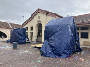 Students plan around rain during Spirit Week