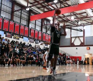 Vikings defeat Titans in rivalry game