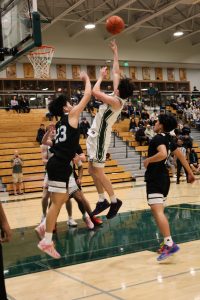 Vikings boys' basketball beat Evergreen, 62-50, in playoffs