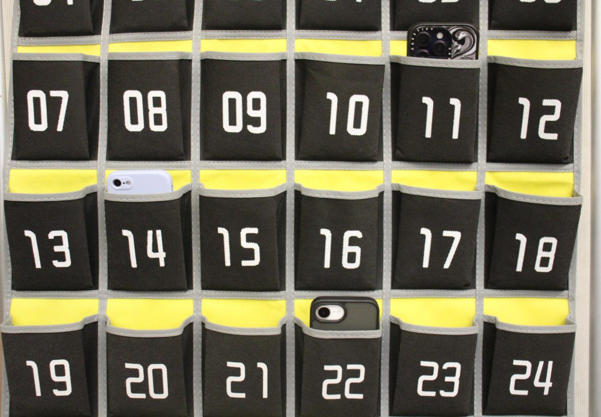 Nine months after the implementation of the phone ban policy at Palo Alto High School, phone pockets remain empty in a number of classes. Junior Dalia Saal said her teachers have been handling the phone ban efficiently. “Most of the teachers are good and effective at implementing it,” Saal said. "The majority of kids put it in the caddy.”